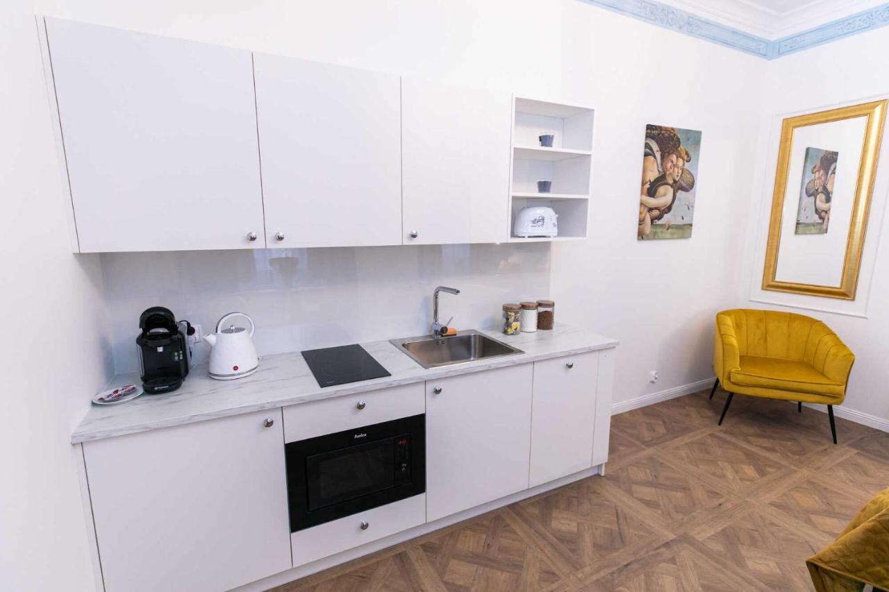 Apartamento Apartament Planety Stary Toruń Exterior foto